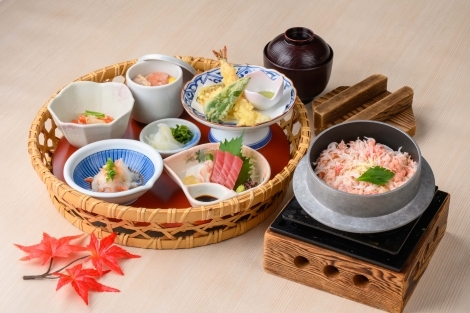 季節の花かご御膳-12月のお品書き-