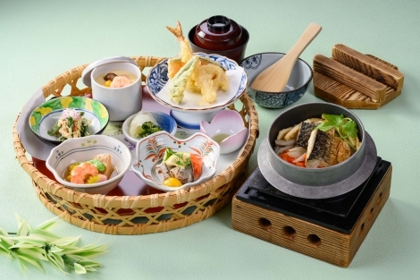 季節の花かご御膳-5月のお品書き-